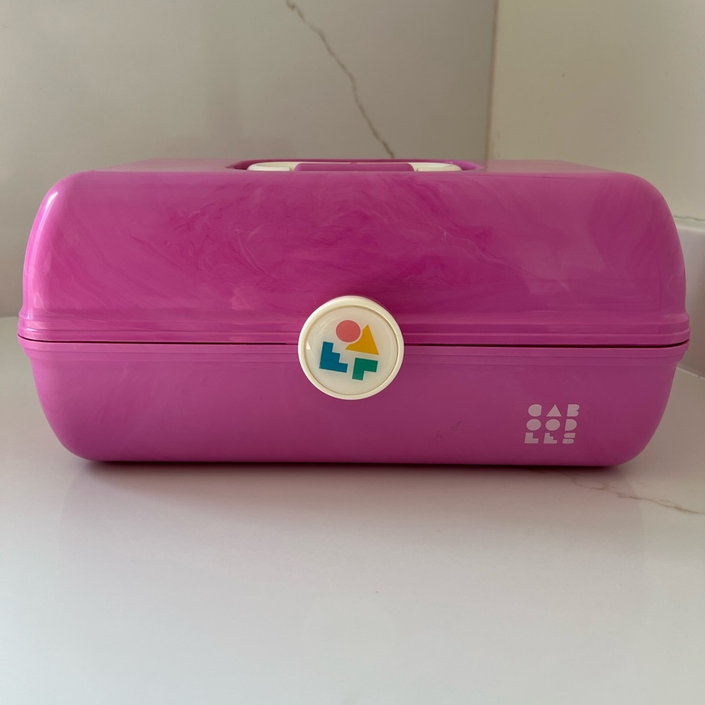 Caboodles Fuchsia Pink Organizer Case